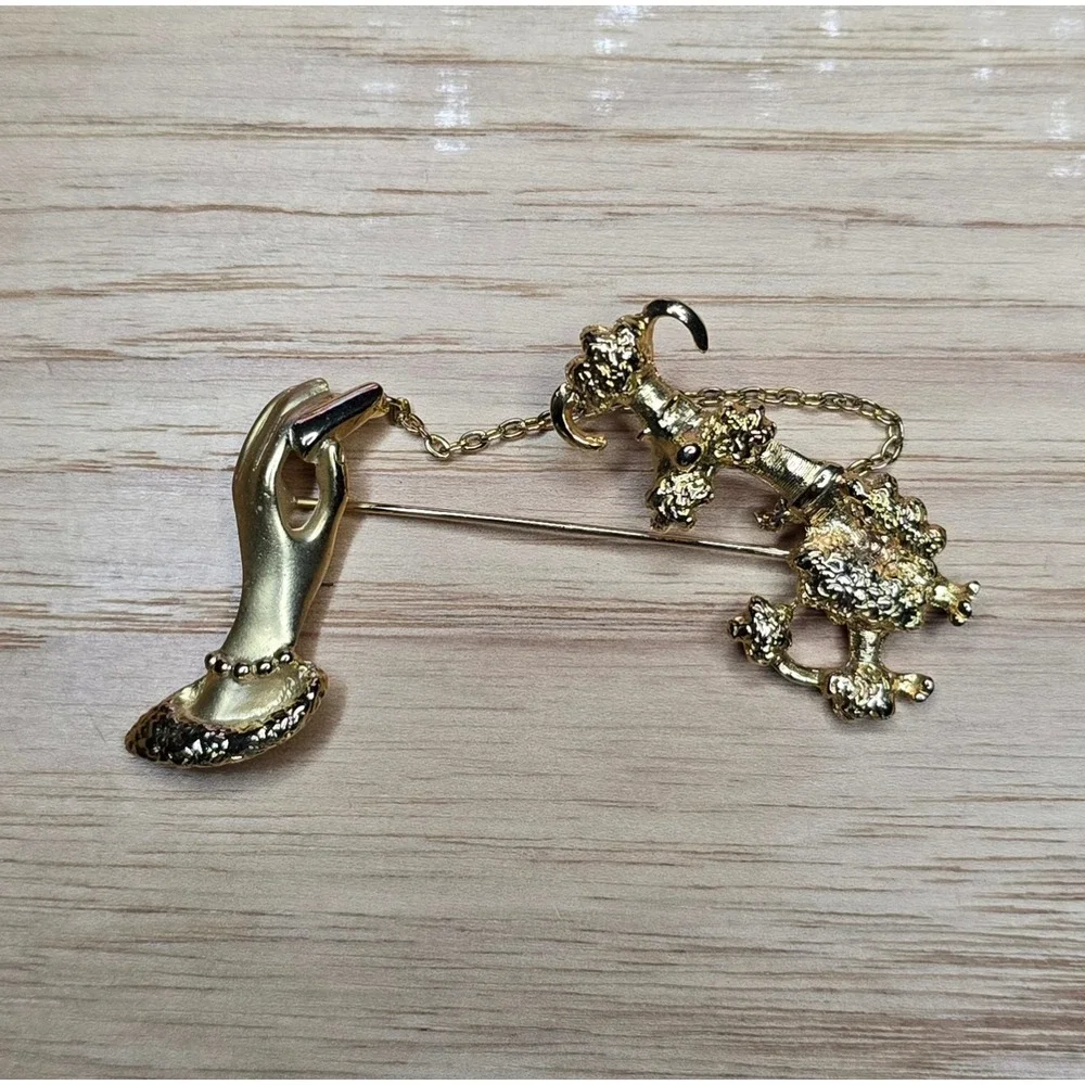 Vintage AJC Brooch Pin Hand Poodle Leash Chain Fi-Fi Walk the Dog Dinner Jewelry